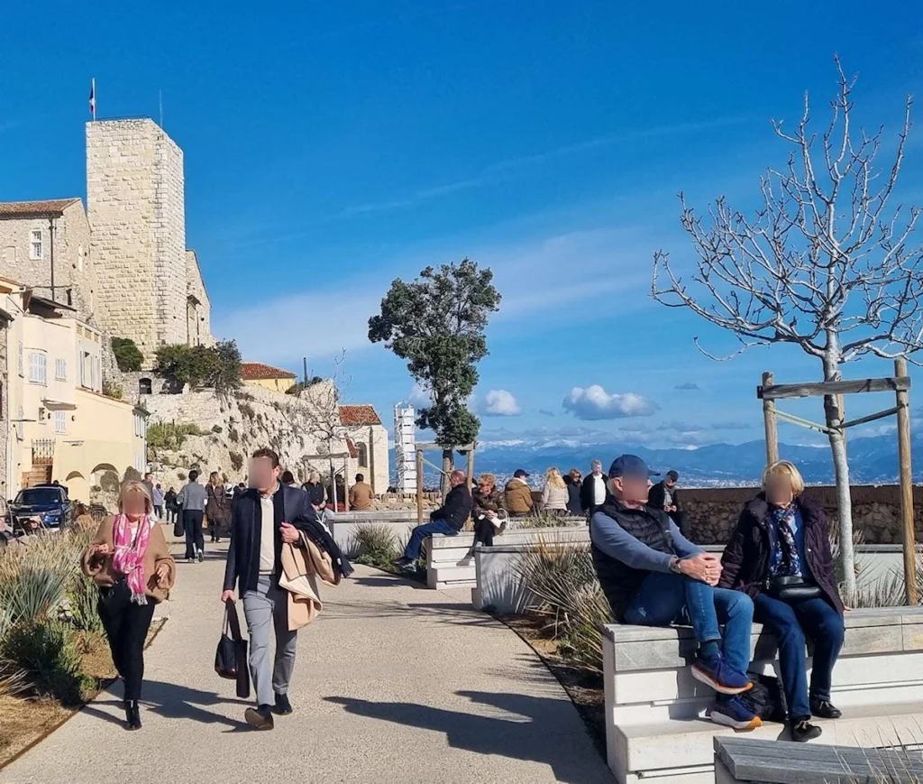 Antibes promenade des Remparts