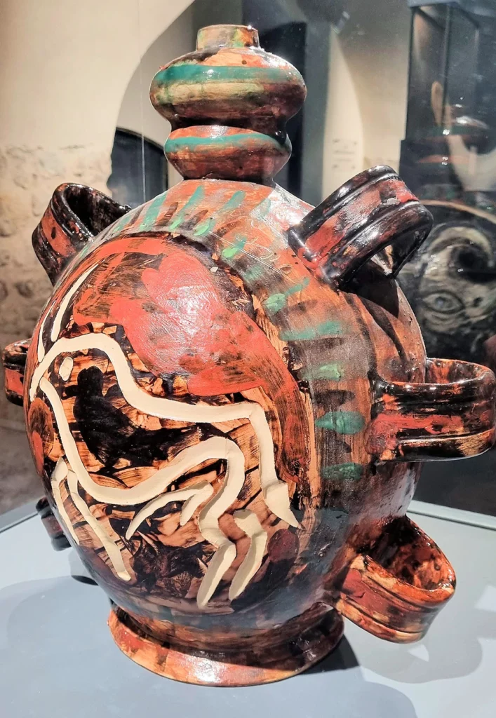 Un vase de Picasso au musée de Vallauris