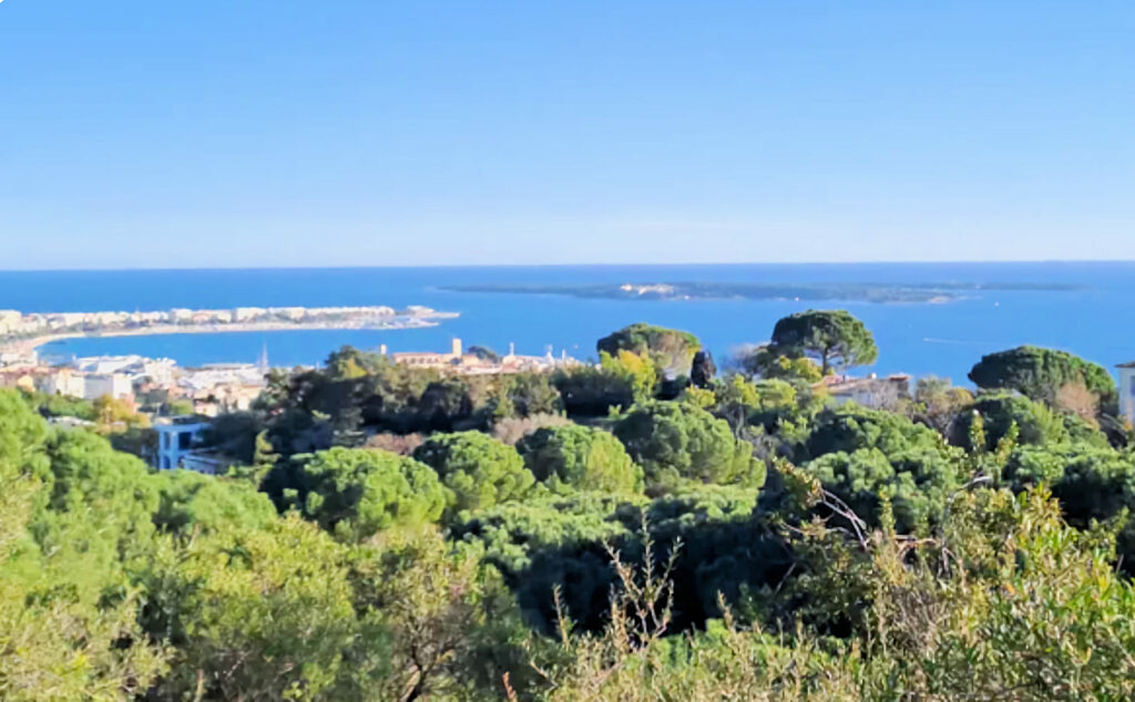 Cannes, le parc naturel forestier de la Croix des Gardes