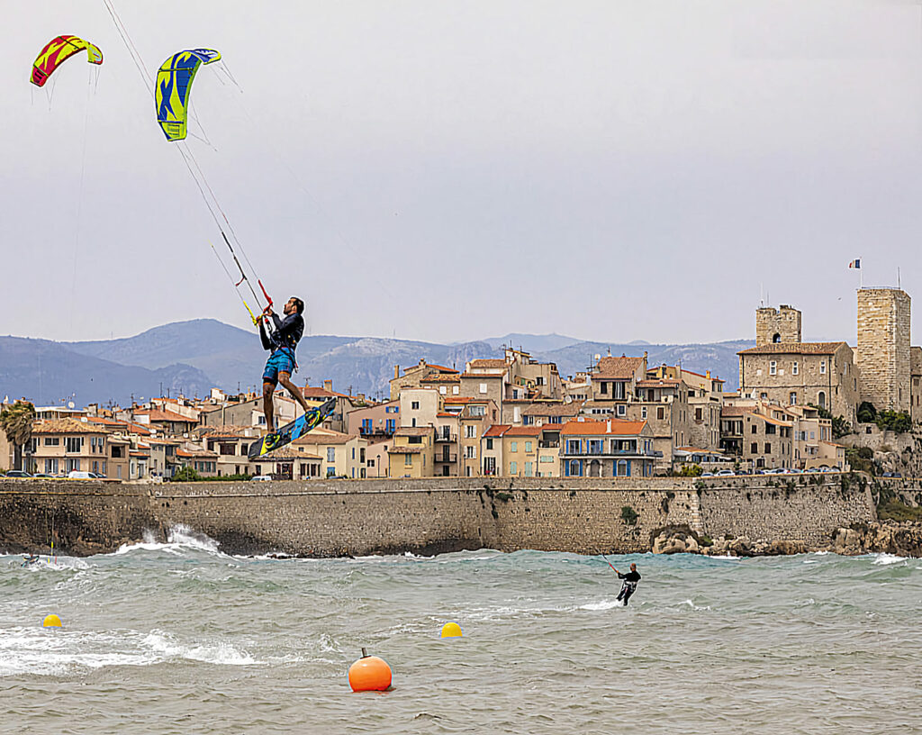 Vieil Antibes, ski à voile