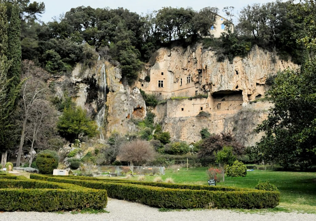 Villecroze